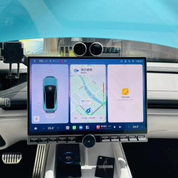 Xiaomi Su7 Photos (7)