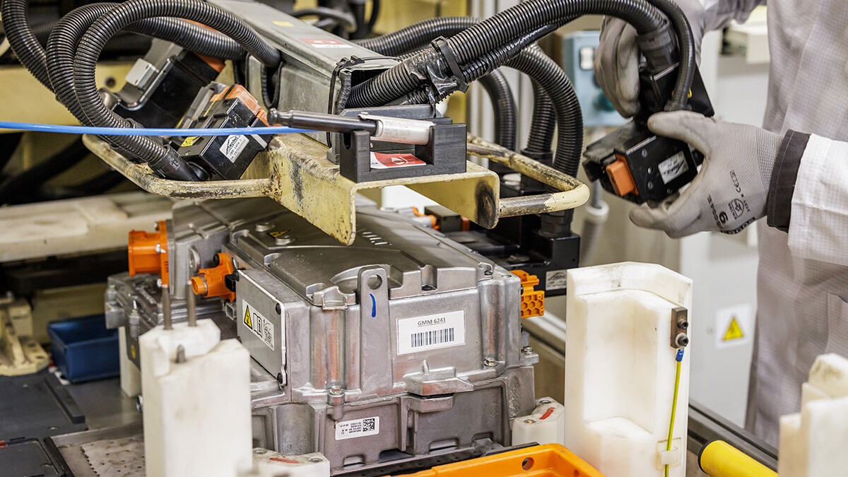 Renault expands its circular economy offering