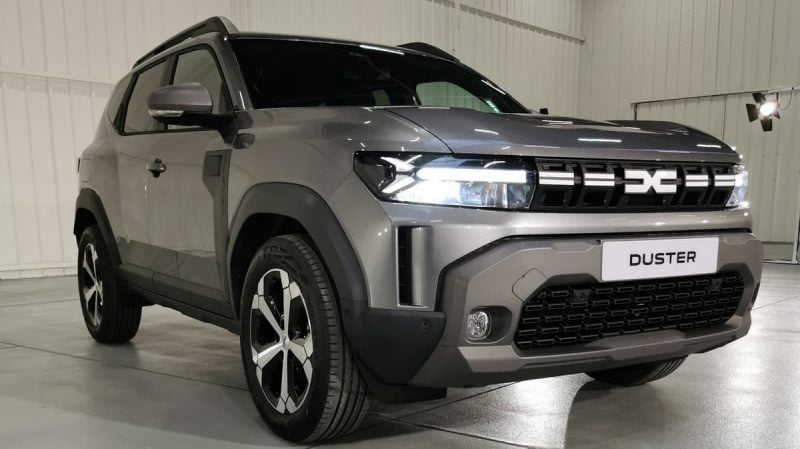 The Dacia Duster will arrive in dealerships in June 2024.