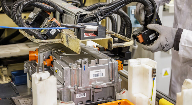 Renault expands its circular economy offering